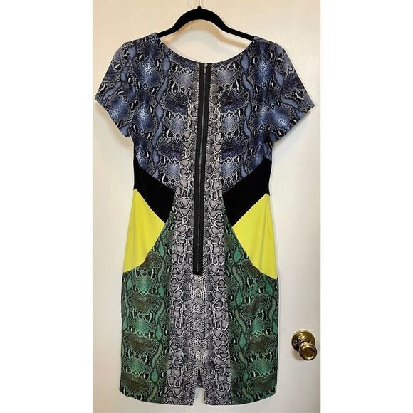 BCBGMAXAZRIA Chole Black Combo dress
Size M - Picture 9 of 14